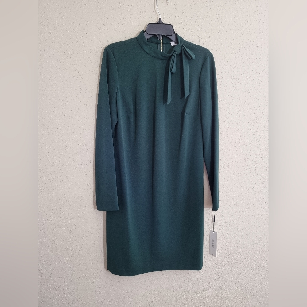 Calvin Klein Dark Green Long Sleeve Dress With Tie Neck Detail NWT Size 12 - Picture 4 of 8